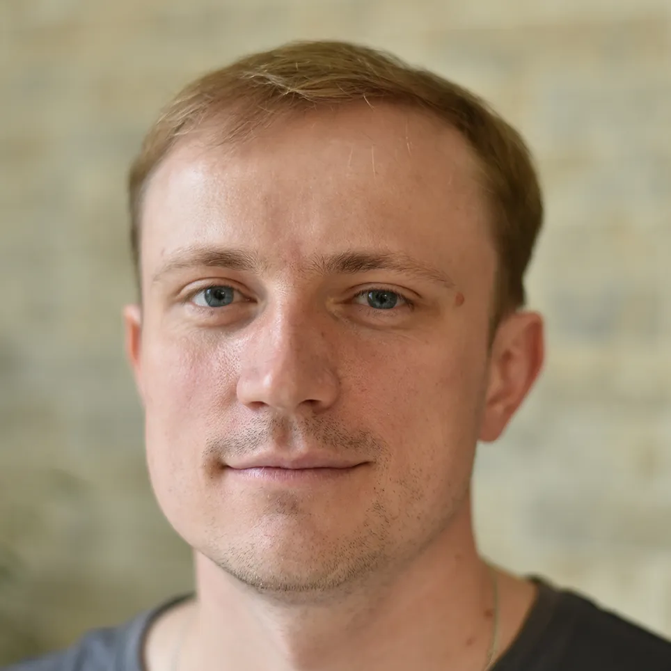 Денис Силков